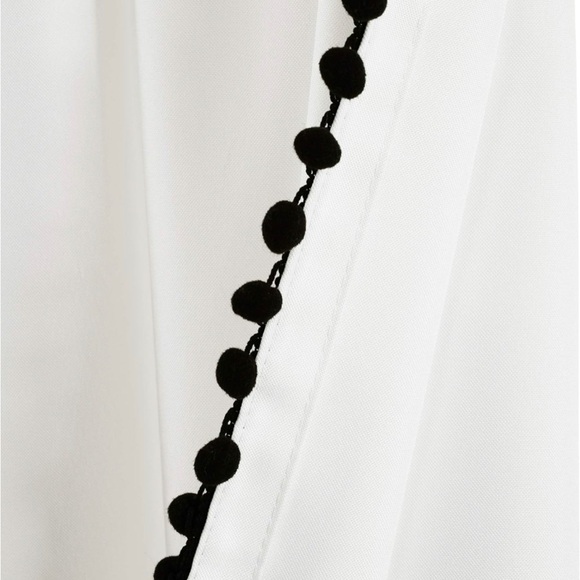 Pompom Curtains in White and Black - 50x95 - Picture 6 of 6
